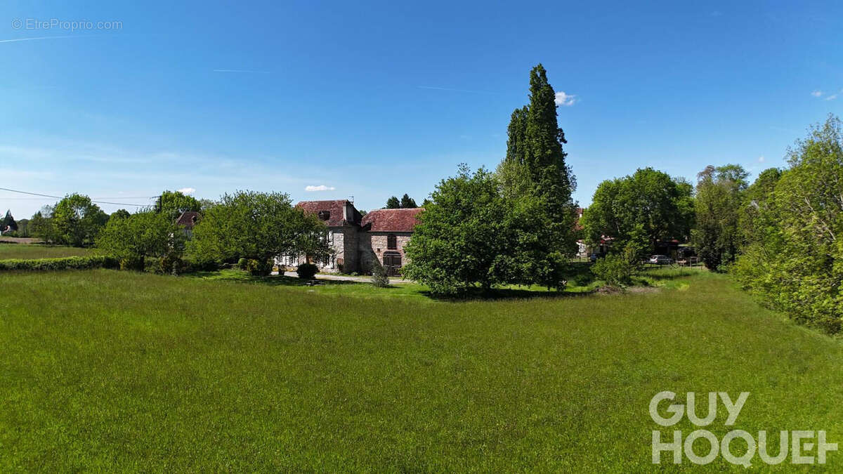 Maison à CASTETNAU-CAMBLONG