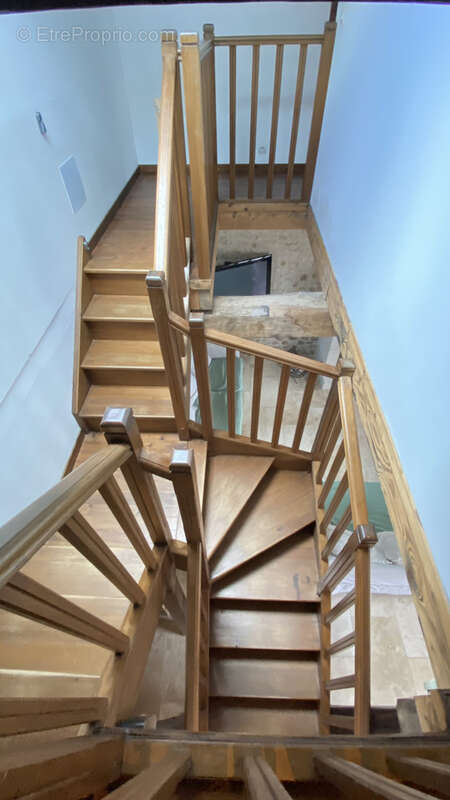 Maison à MORTAGNE-SUR-GIRONDE