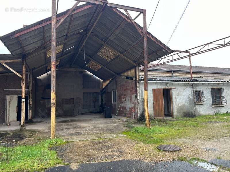 Maison à L'ISLE-D'ESPAGNAC