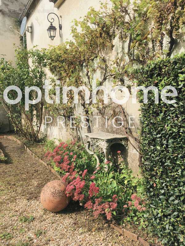 Maison à MORET-SUR-LOING