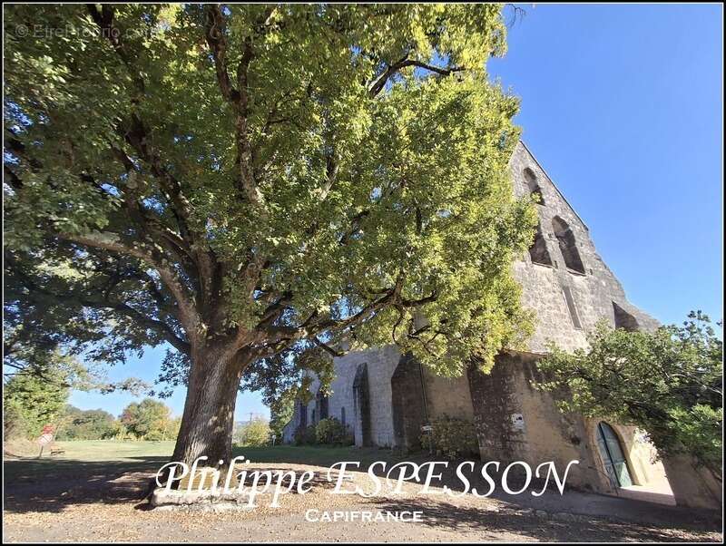 Terrain à DIEULIVOL