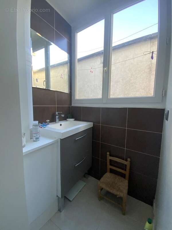 Secteur 10 min gare rer e - dernier etage - photo 11