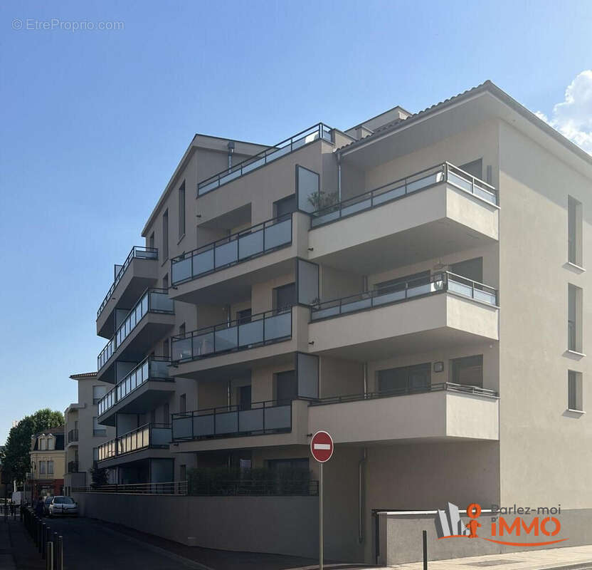 Appartement 56 m² à Montrond-Les-Bains  - photo 9