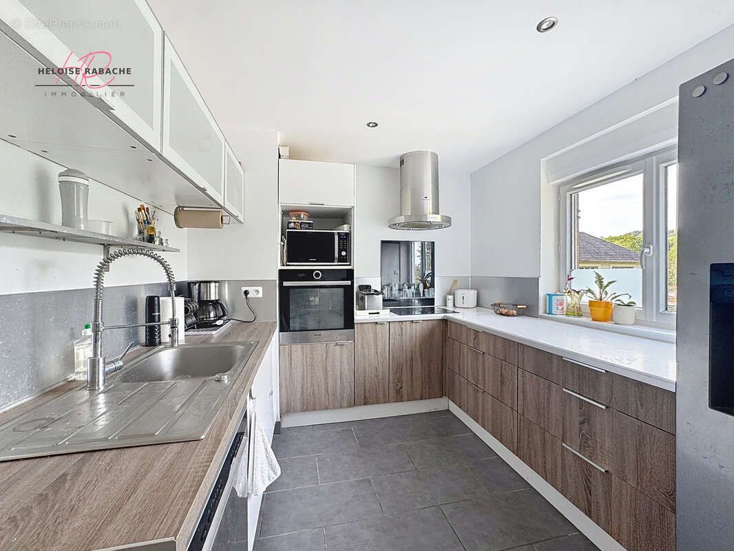 Maison à AUFFREVILLE-BRASSEUIL