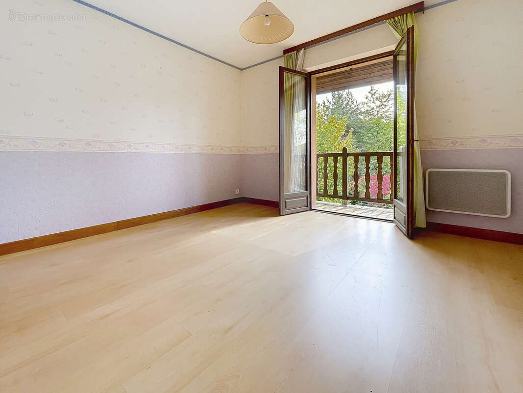 Maison à COURCELLES-LES-MONTBELIARD