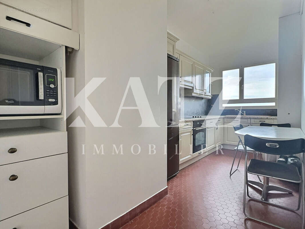 Appartement à GARCHES