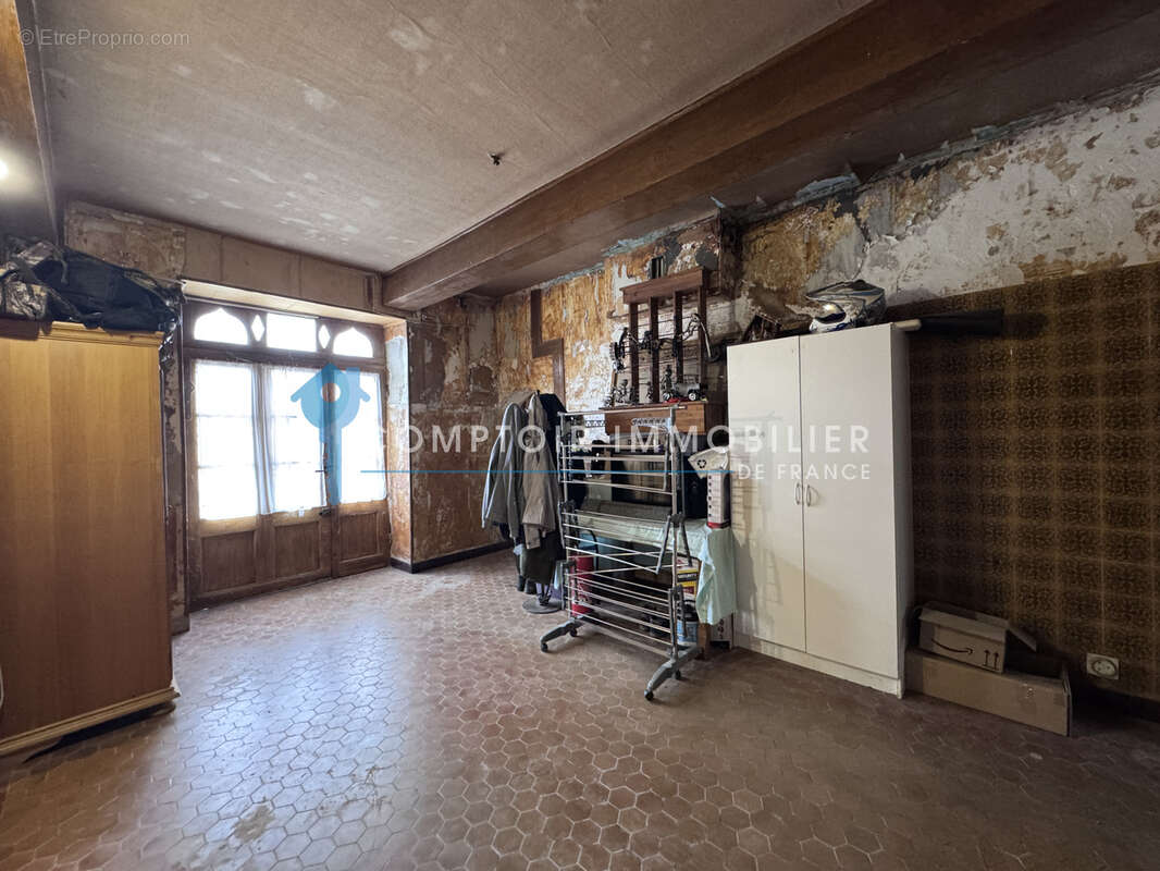 Maison de village T4 avec terrain + 160m2 à rénover - photo 15