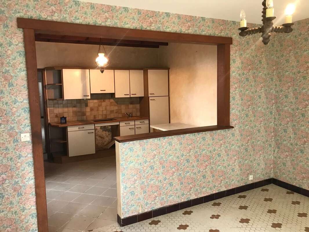 Maison à ARGENTON-CHATEAU