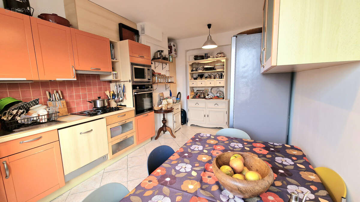 Appartement à RUEIL-MALMAISON