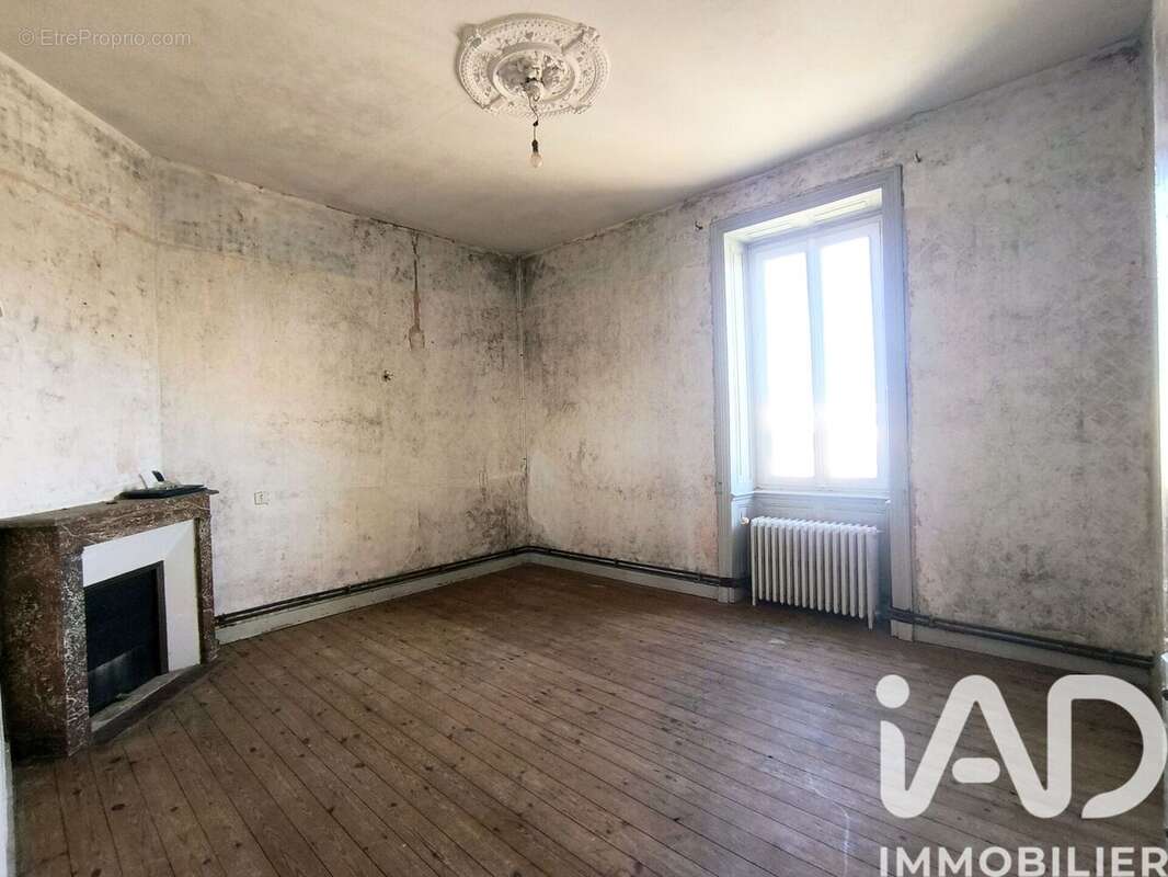 Photo 8 - Maison à NIEUL-LE-DOLENT