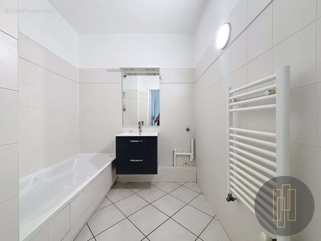 Appartement à LIMAS