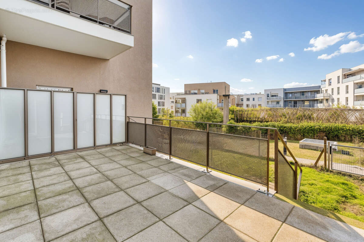 Appartement à CALUIRE-ET-CUIRE