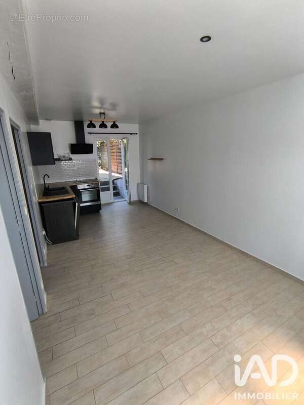 Appartement 34 m² à Orleans  - photo 3