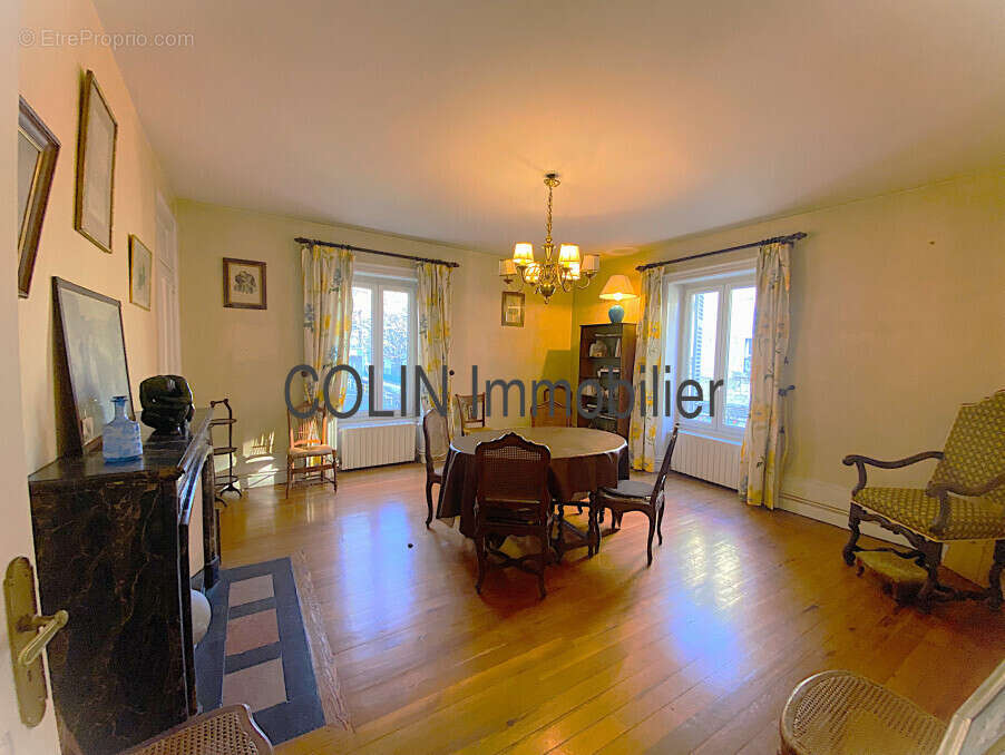 Appartement à VILLEFRANCHE-SUR-SAONE