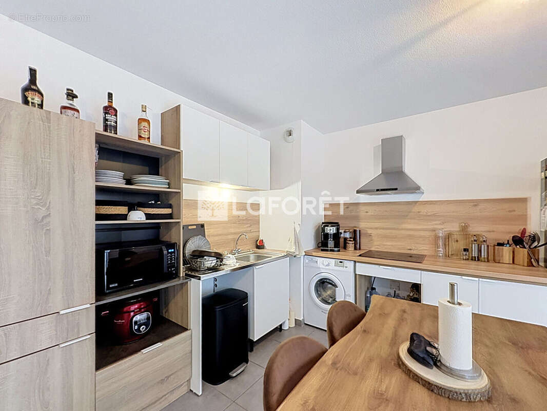 Porte d'espagne - t3 rez de jardin + parking - photo 2