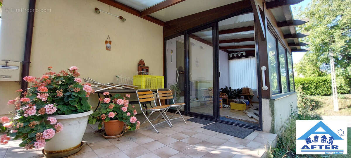 Maison à LANEUVEVILLE-AUX-BOIS