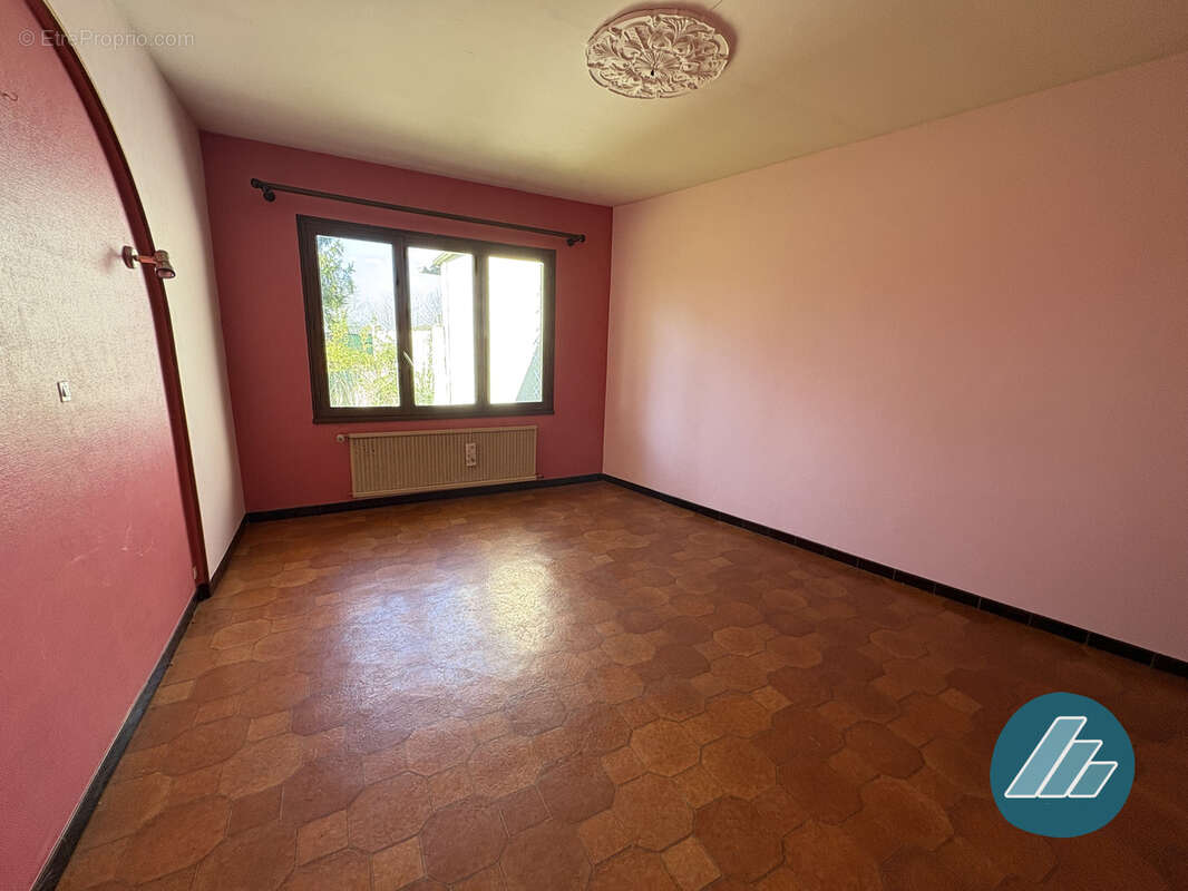 Maison à CRECY-EN-PONTHIEU