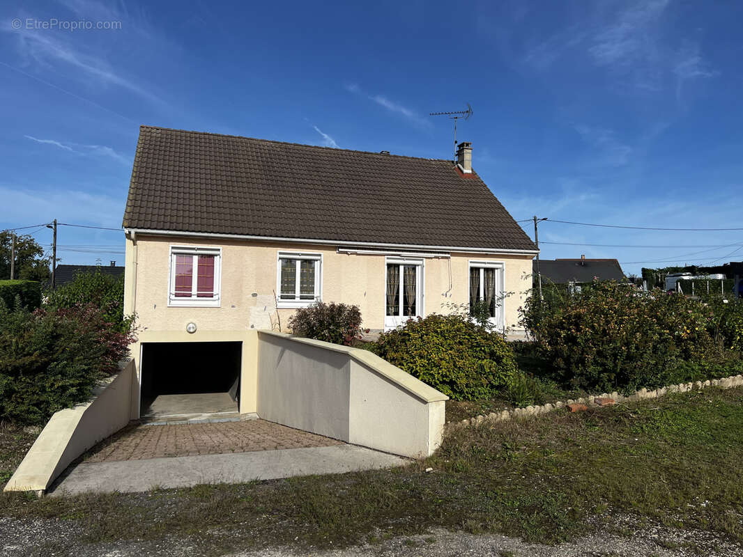 Maison à FORGES-LES-EAUX
