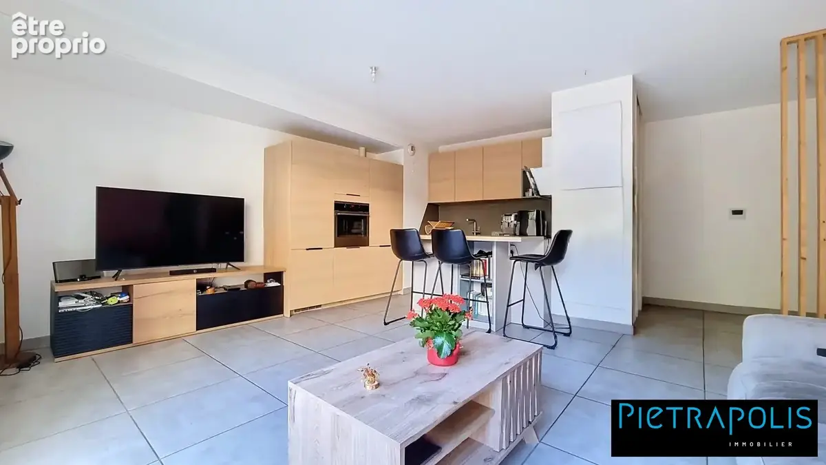 Appartement 77 m² à Lyon-3e  - photo 3