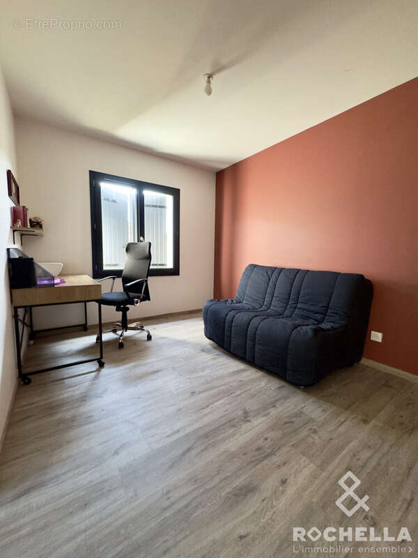Maison 110 m² à Romegoux  - photo 7