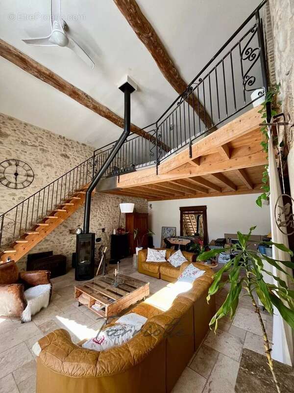 Maison à BONLIEU-SUR-ROUBION