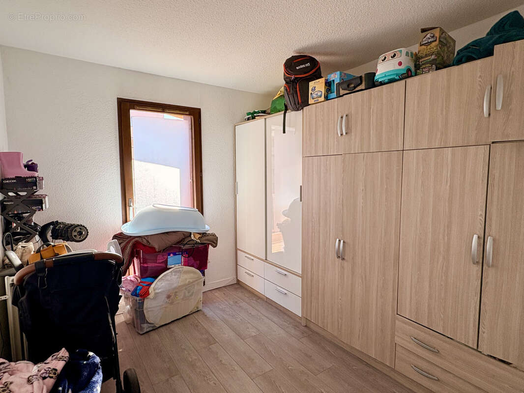 Investissement cle en main: appartement t3 renove avec parking et cave - boulevard kennedy - photo 8