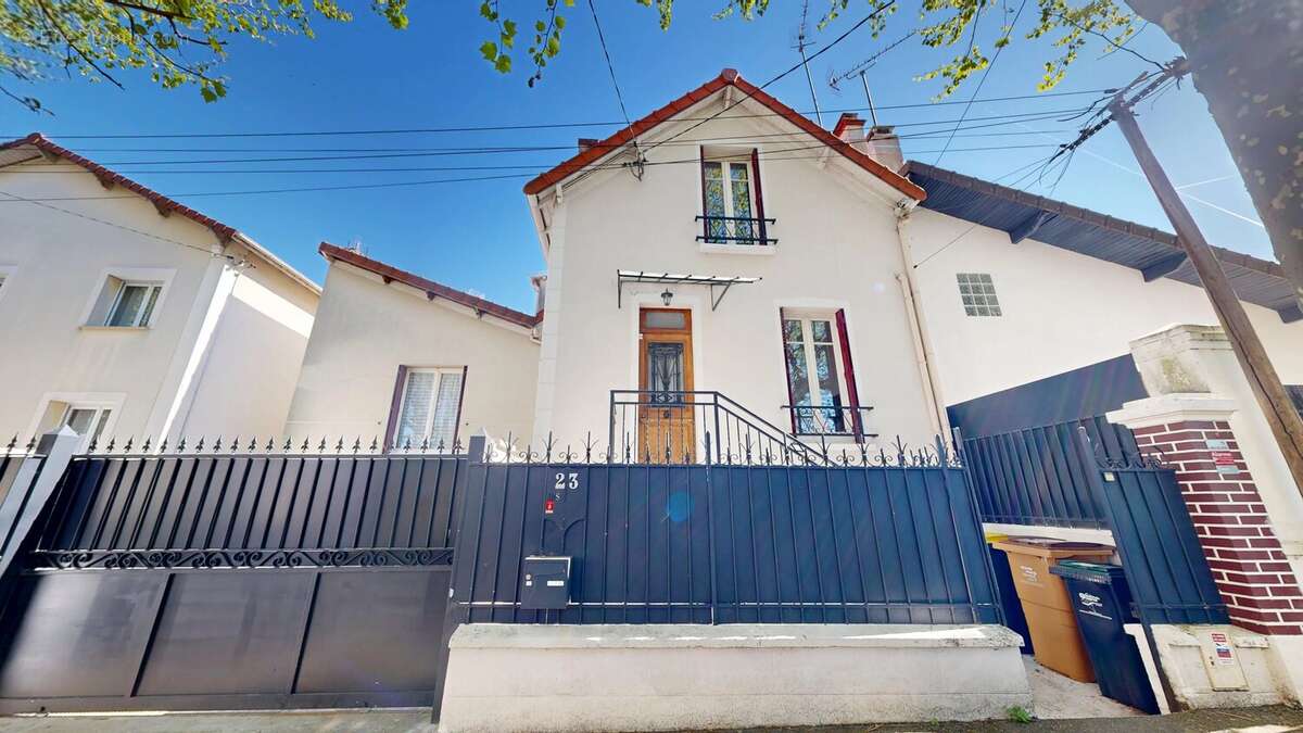 Maison à VILLEMOMBLE