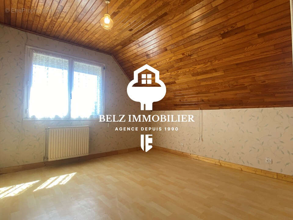 Maison Nostang 6 pièces Maison familiale des années 1970  5 chambres  Sous-sol complet TERRAIN  de 930m² - photo 9