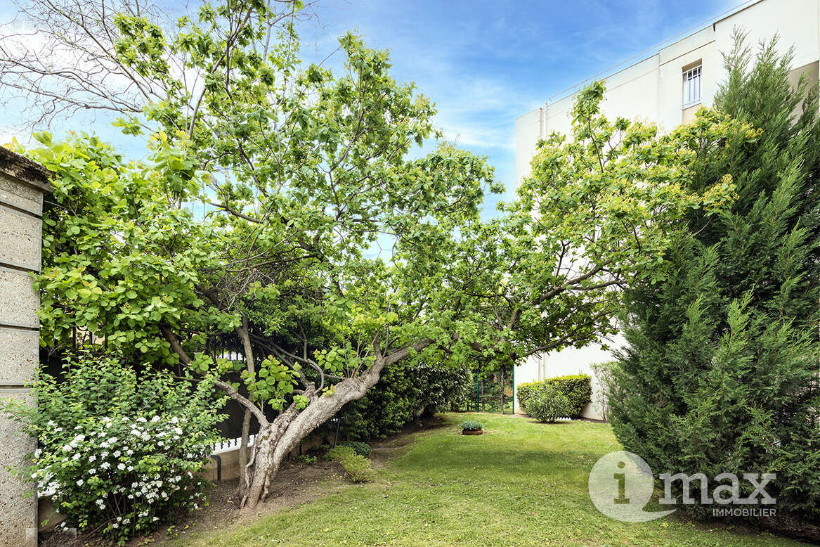 Bois-colombes bruyères - appartement familial 4 p. rdj -  799 000  fai - photo 6