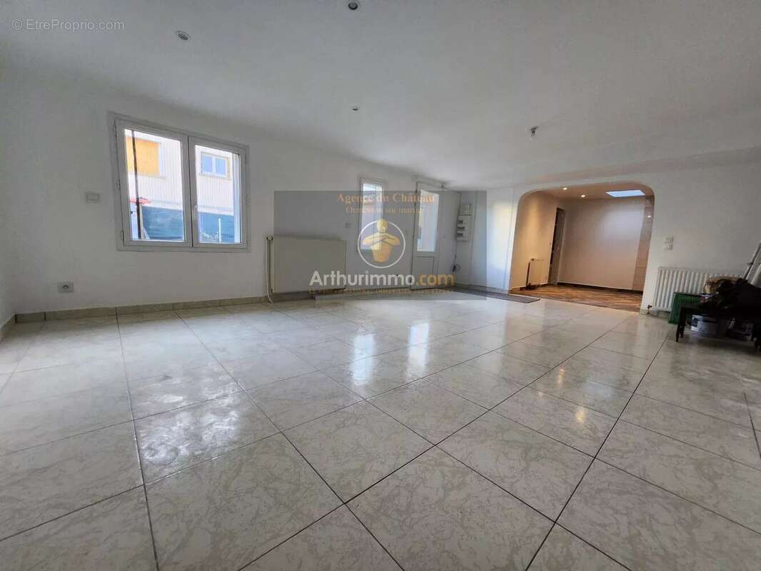 Commerce à ORMESSON-SUR-MARNE