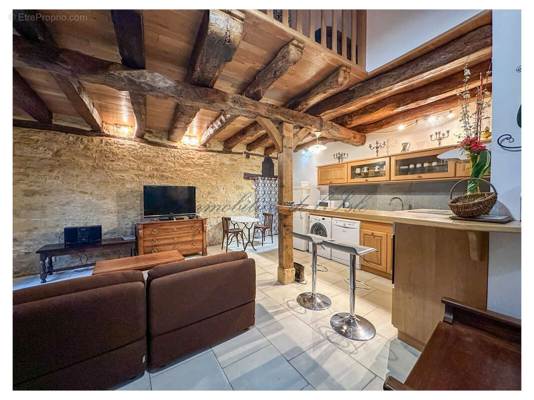 Maison à MONTIGNAC