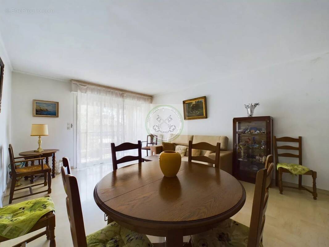 Appartement à SAINT-RAPHAEL