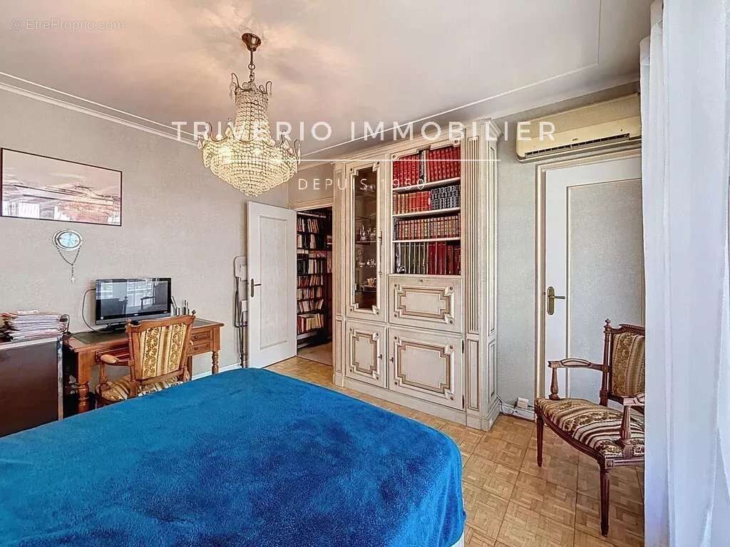 Appartement à LE CANNET