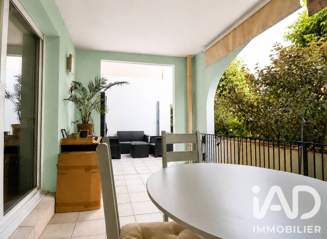Photo 1 - Appartement à SAINT-CYR-SUR-MER