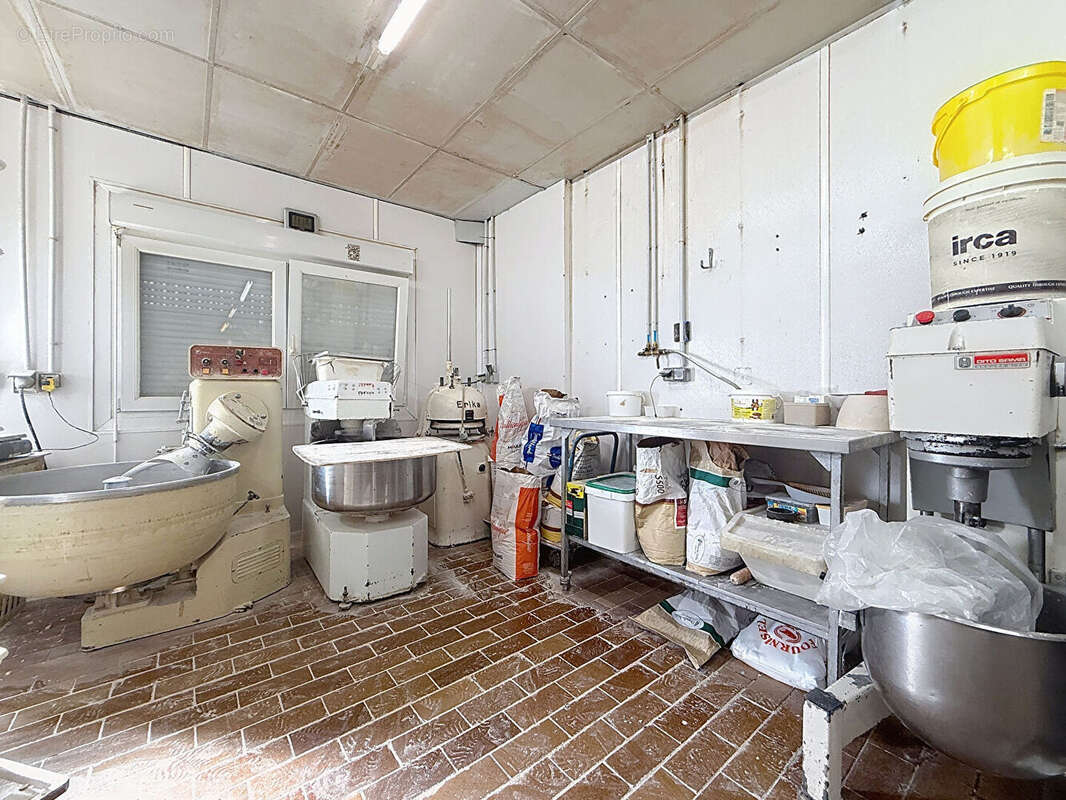 Commerce à COUDEKERQUE-BRANCHE