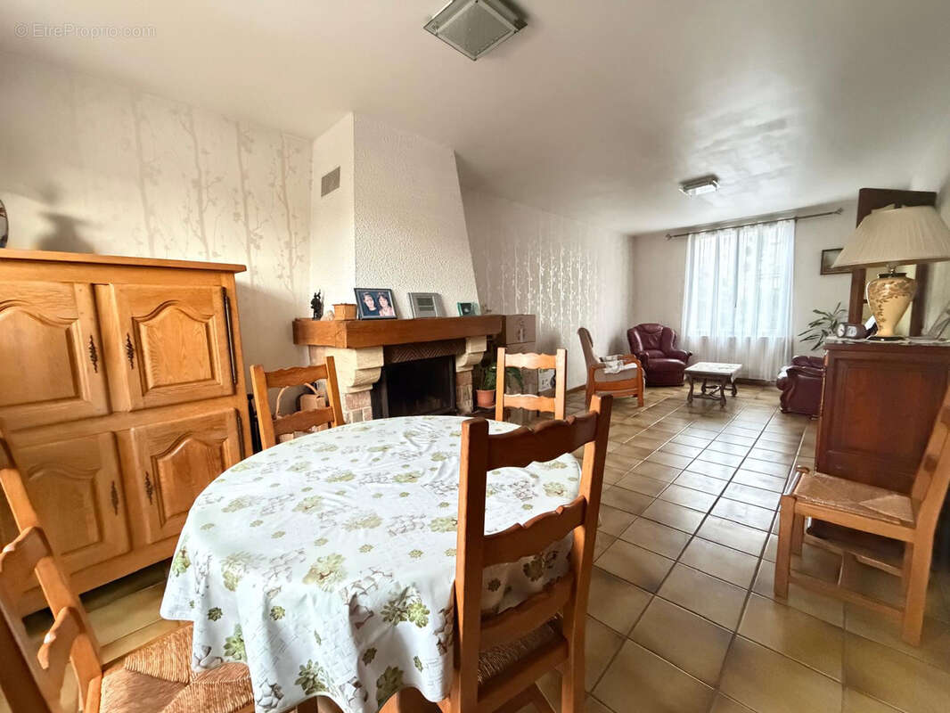 Maison à MITRY-MORY