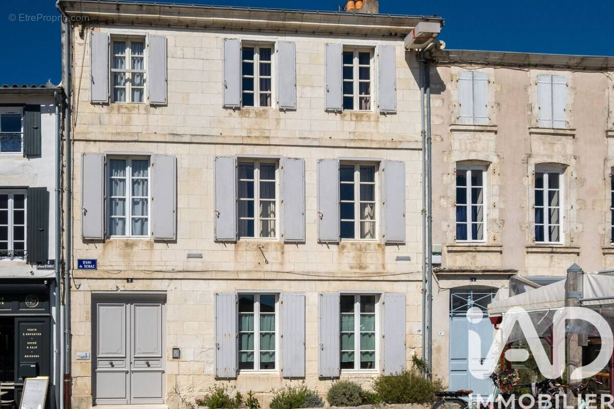 Photo 1 - Maison à LA FLOTTE