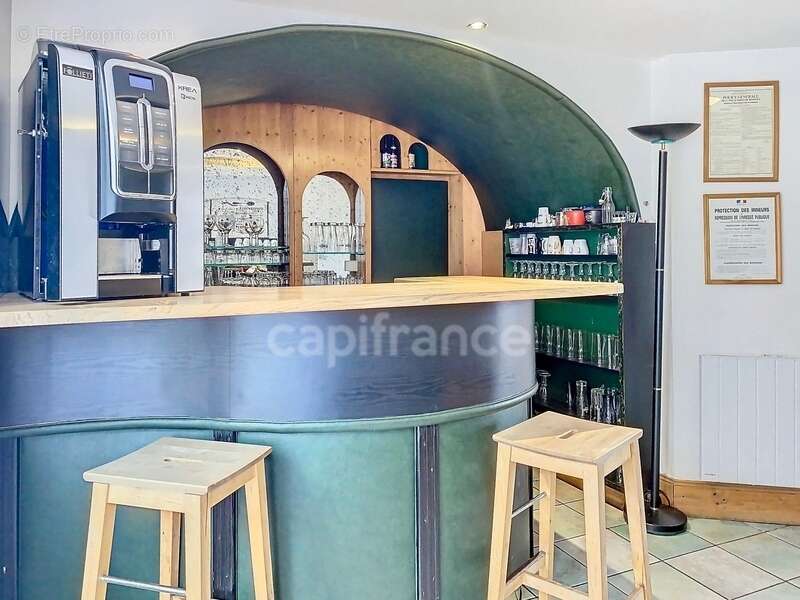 Commerce à SAINT-GERVAIS-LES-BAINS