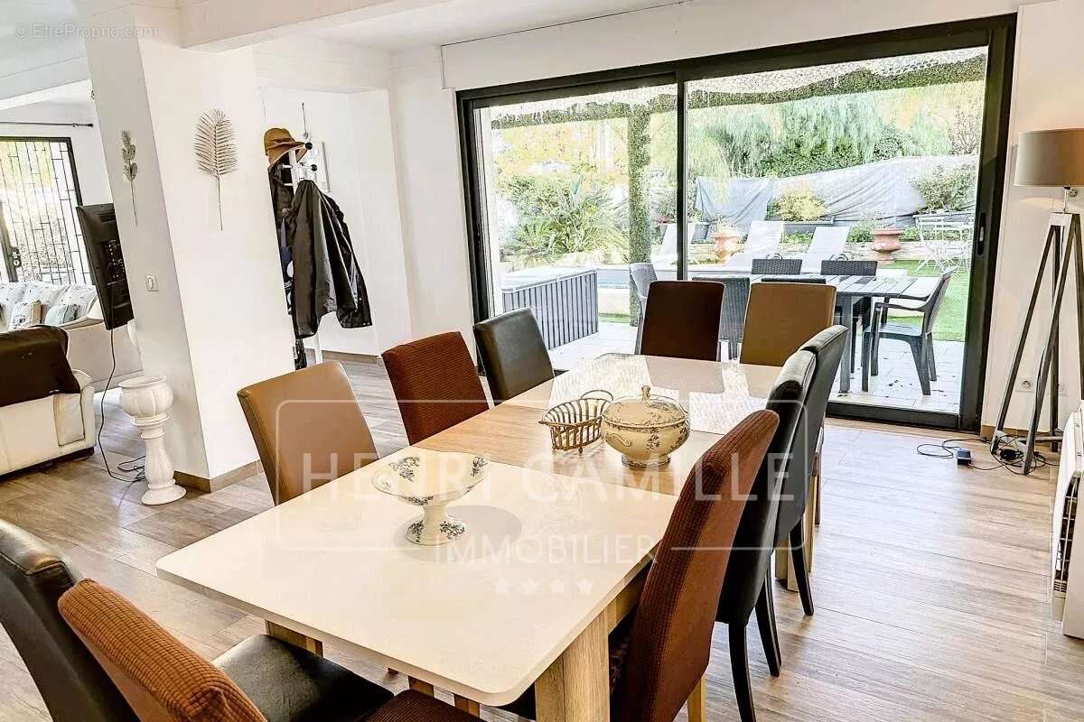 Maison à CANNES