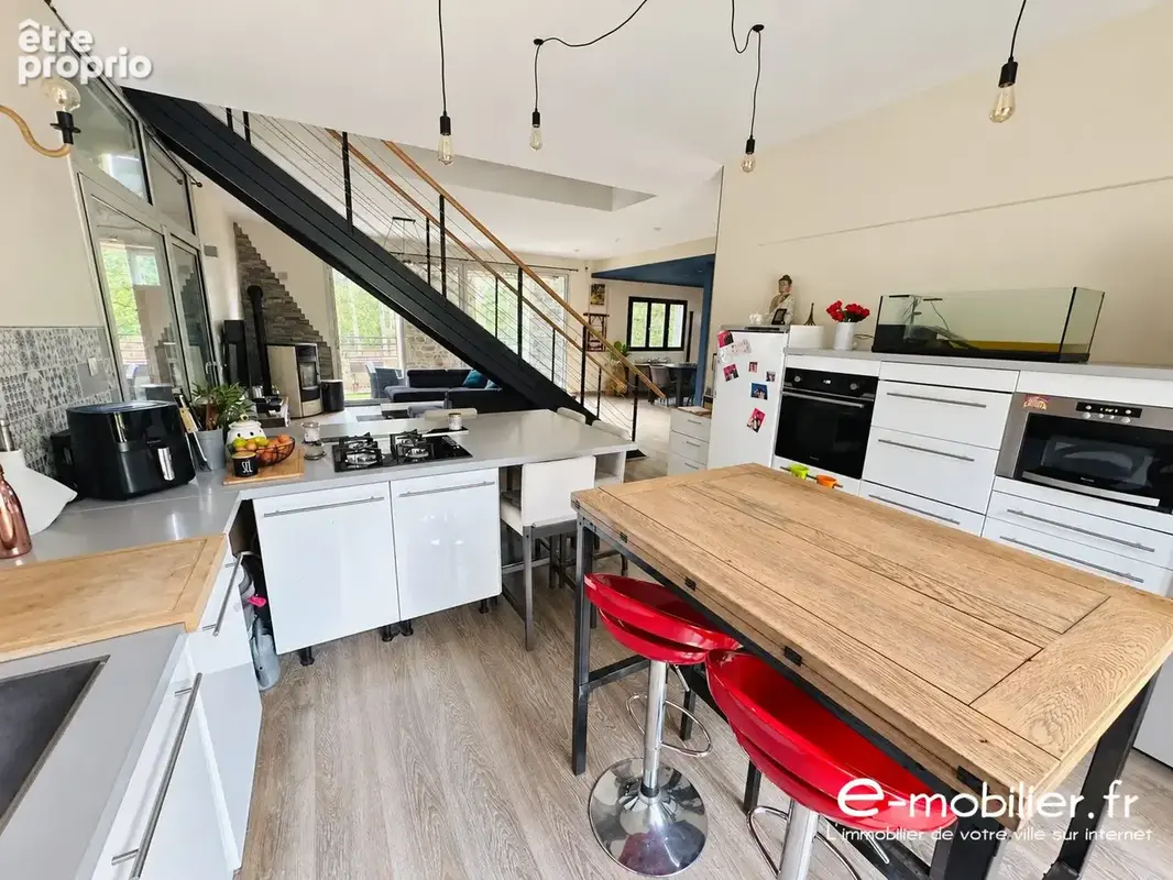Maison 8 pièces 228 m² à vendre à Saint-Igny-De-Roche (71170) - photo 7