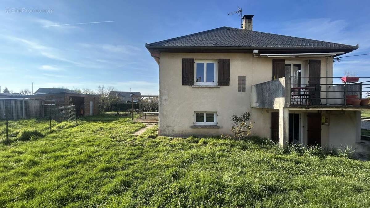 Maison à REQUISTA