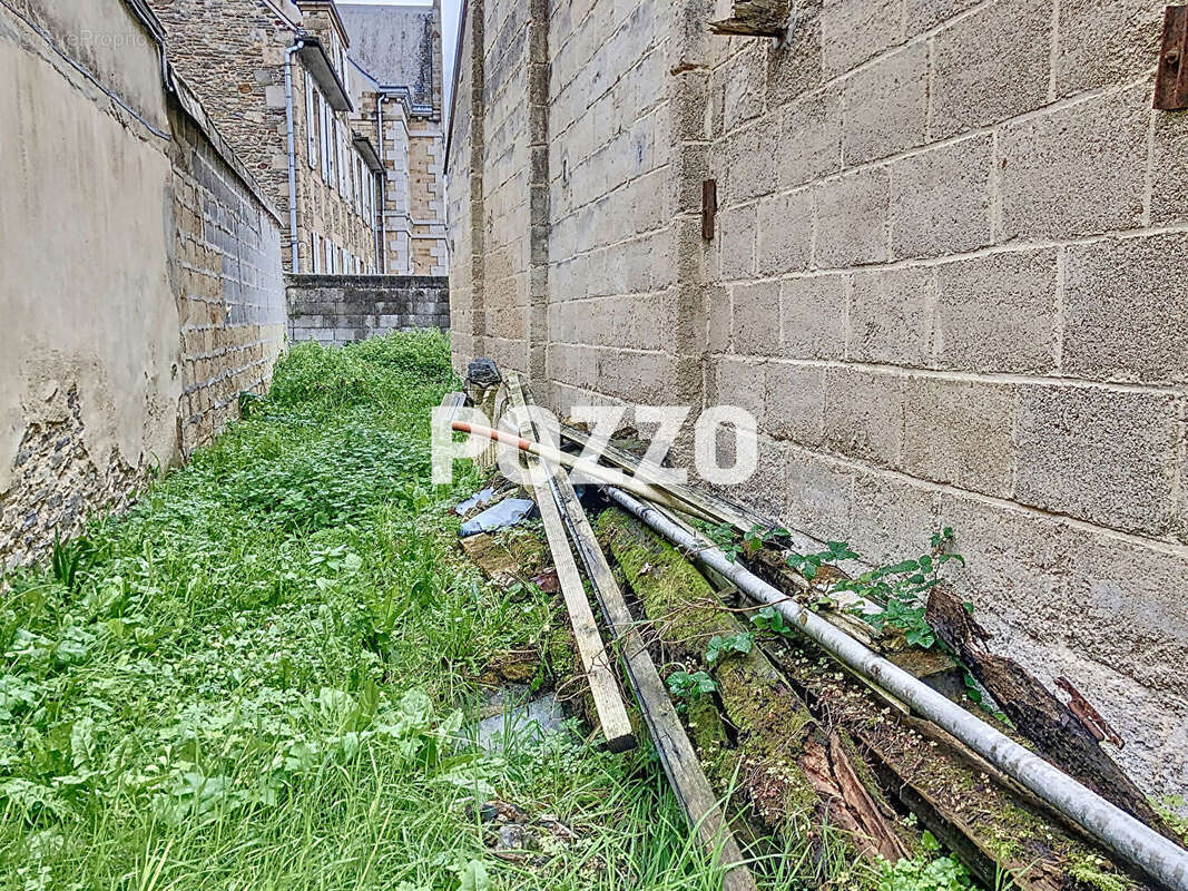 A Vendre - Pontorson - Immeuble 450 m² - centre-ville - photo 7