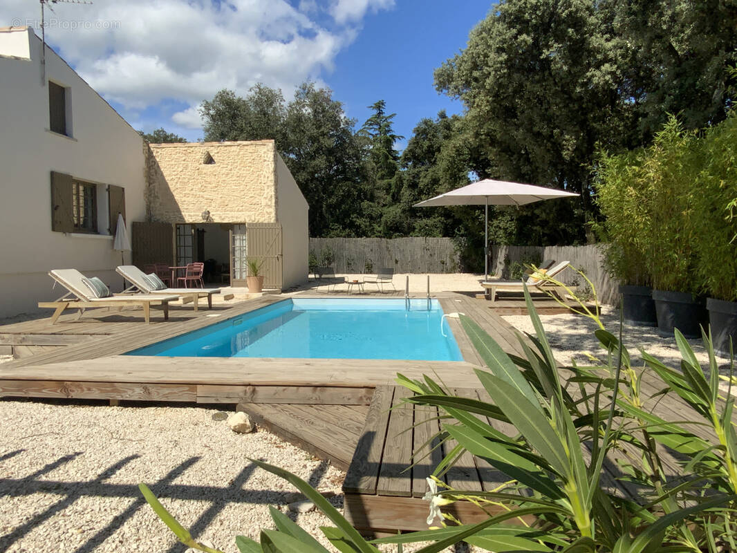 Maison à UZES