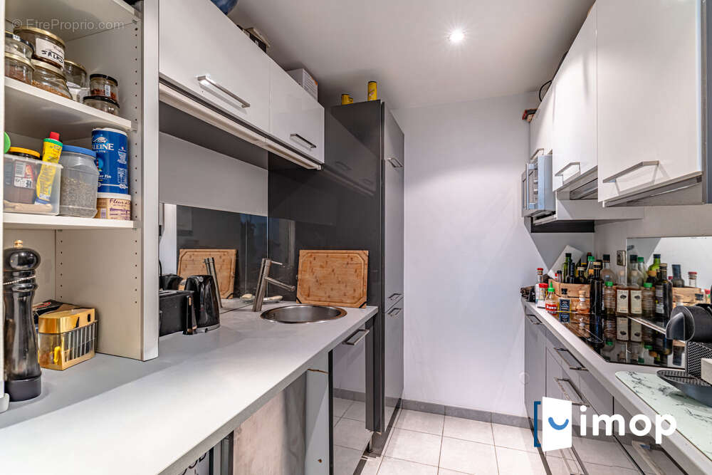 Appartement à SURESNES