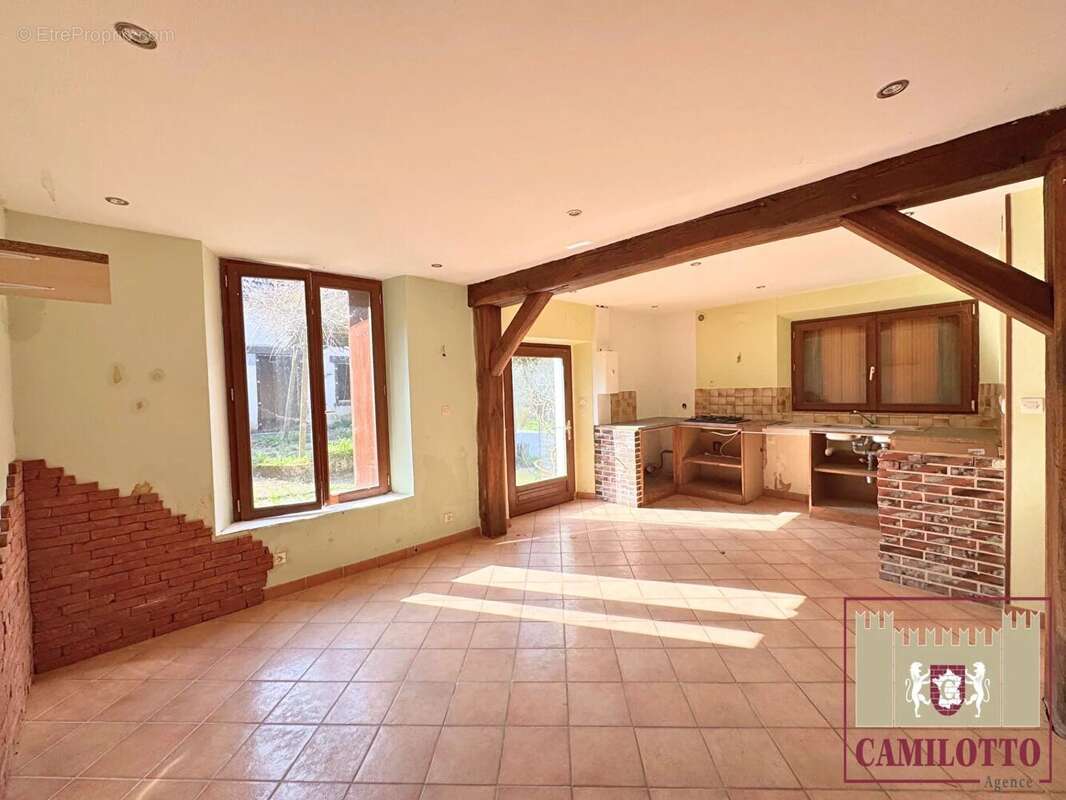 Maison à NOGENT-LE-ROI