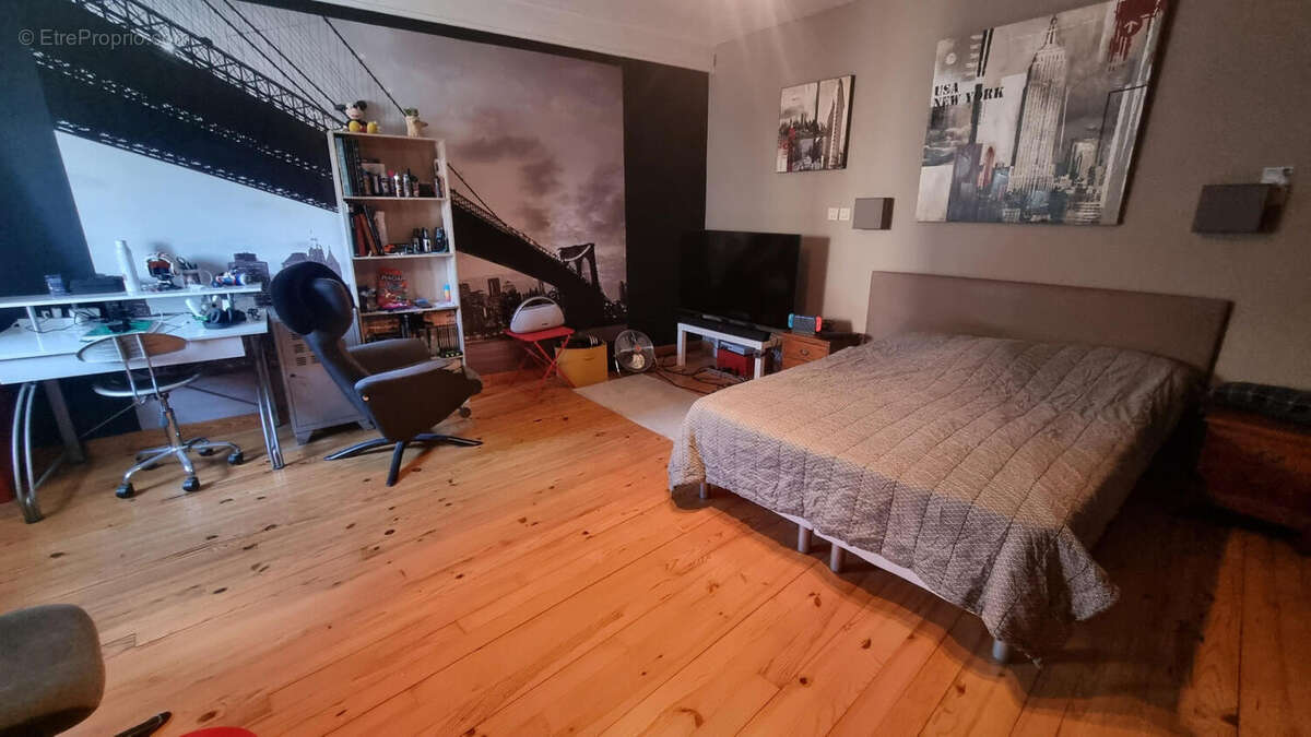 chambre - Maison à CARCASSONNE