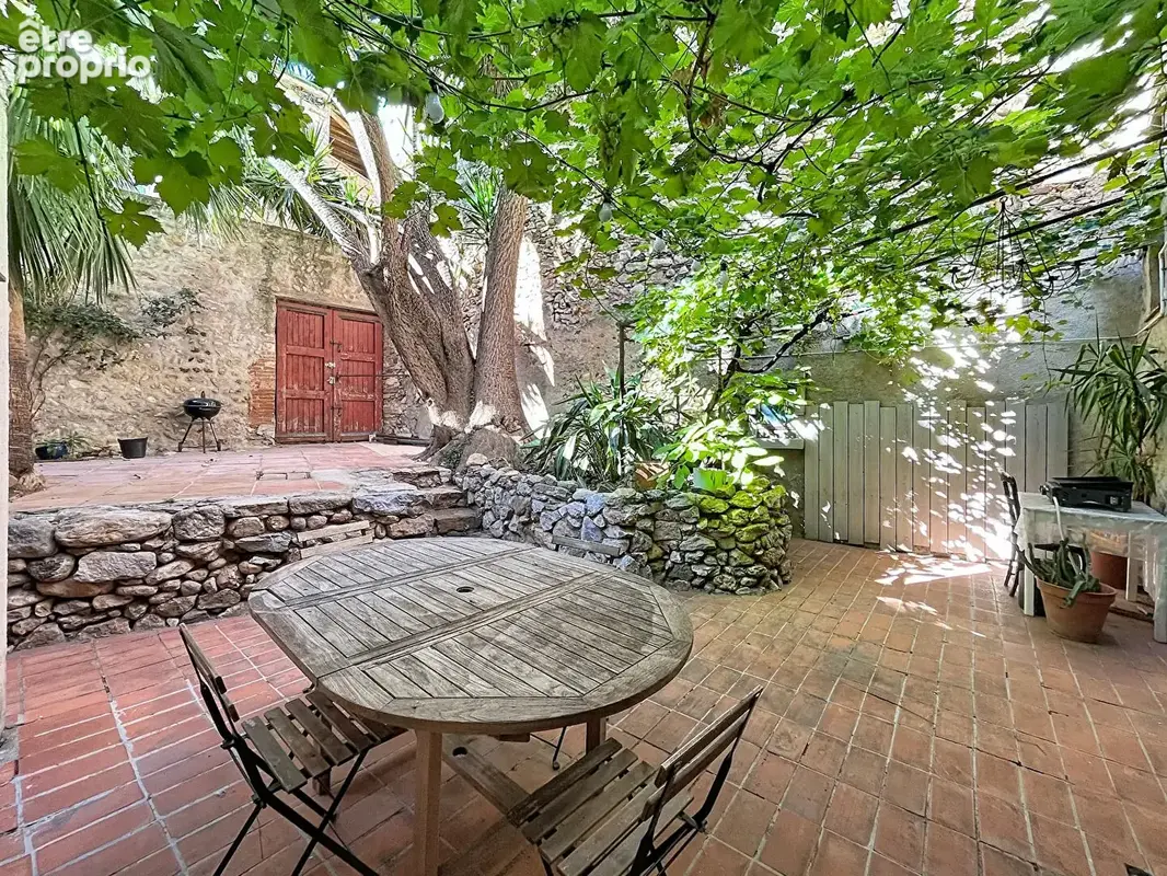 Photo Maison à Thuir au prix de 325 000€