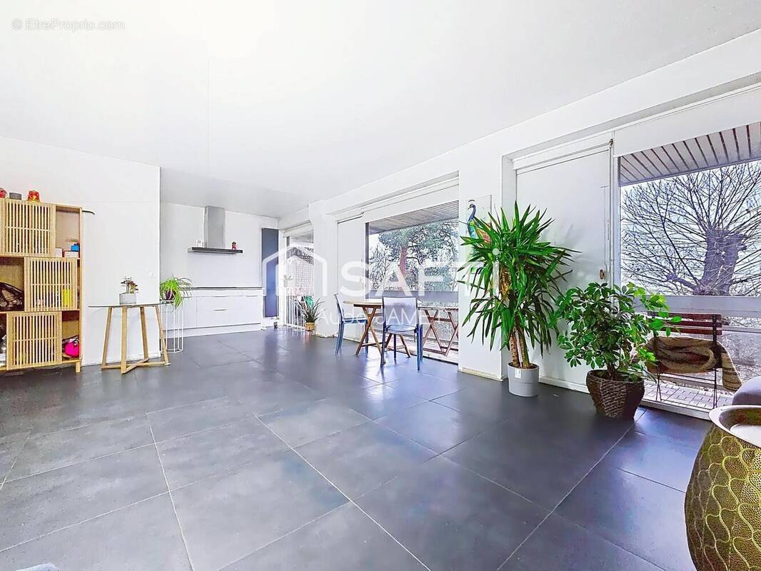 Photo 1 - Appartement à VERSAILLES