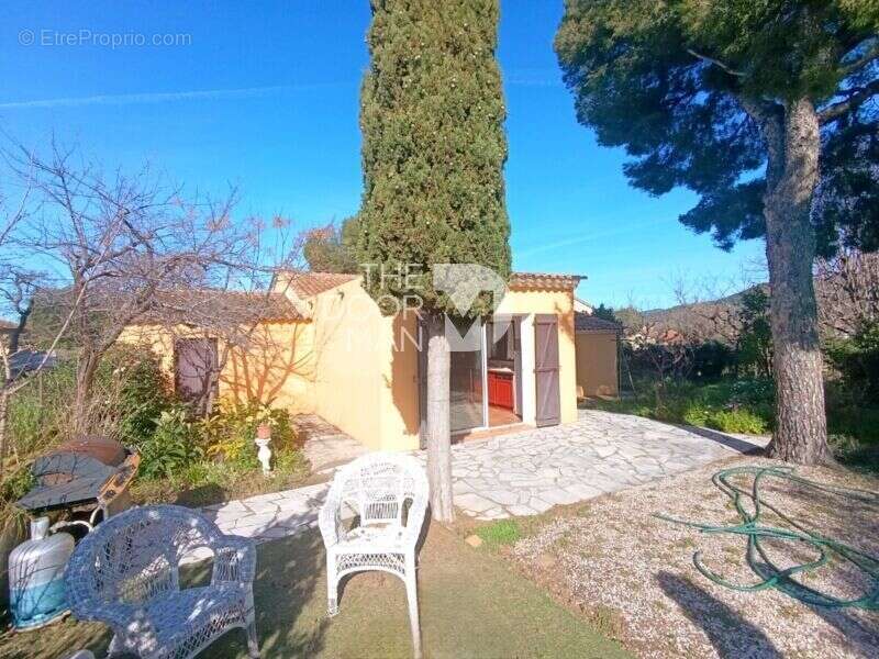 Maison à SIX-FOURS-LES-PLAGES