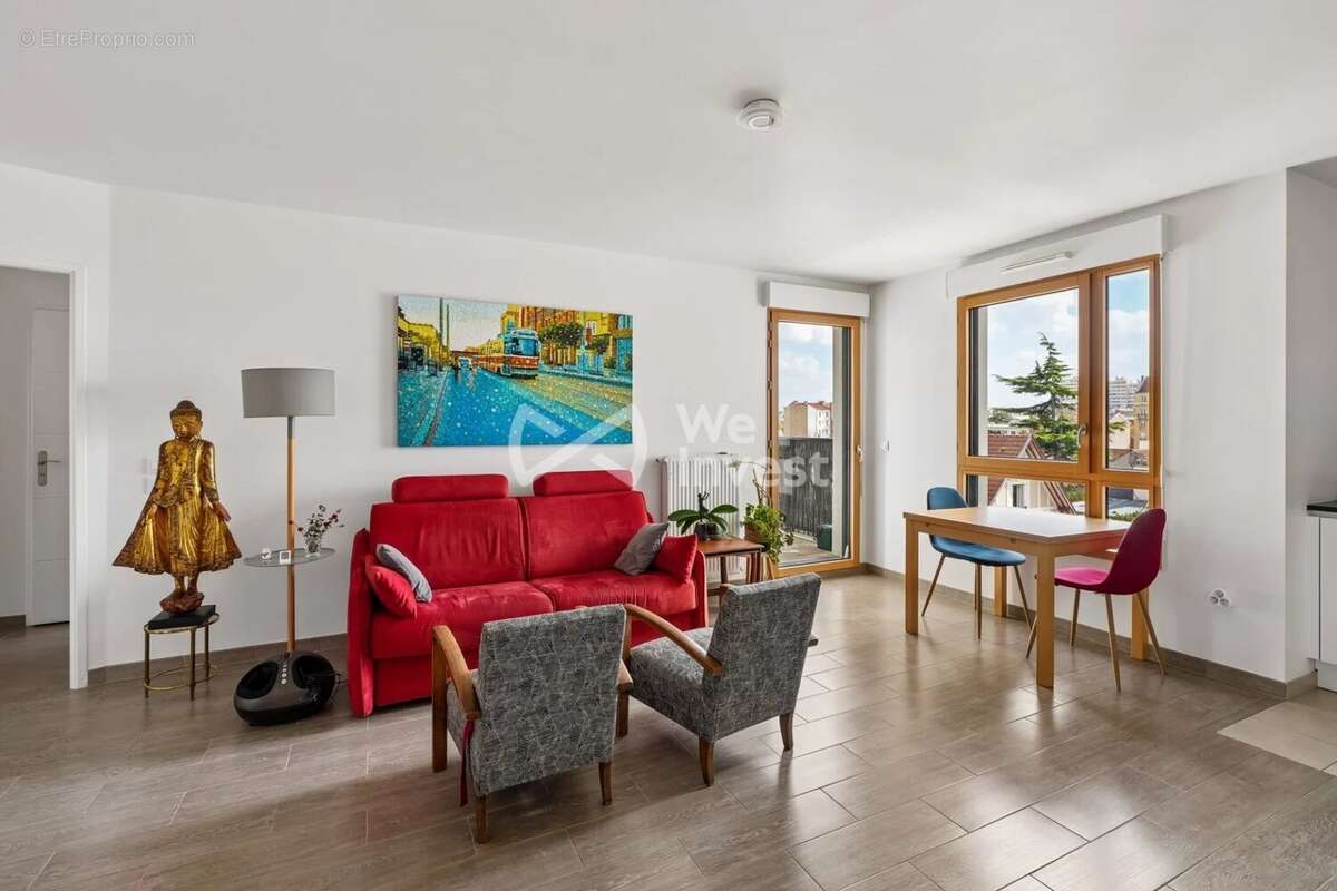 Appartement à COLOMBES